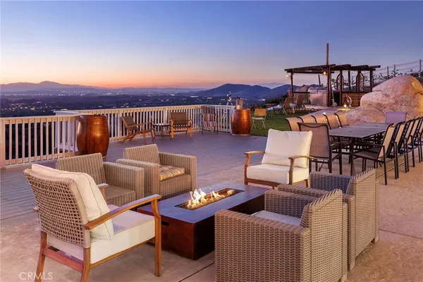 $1,680,000 | 38975 Vía De Oro, Temecula, CA 92592