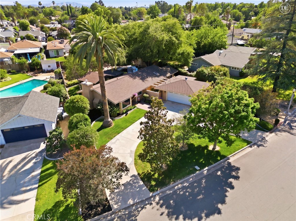 4424 Ramona Drive Riverside, CA 92506 - Photo 5 of 52