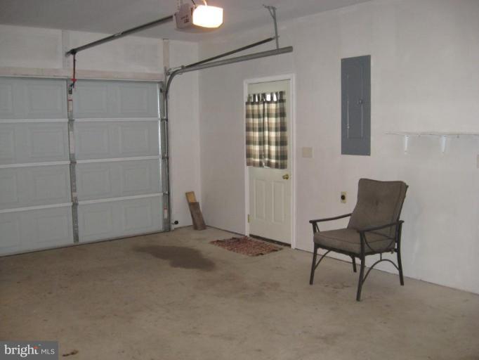 2946 Fulton Road Hedgesville, WV 25427 - Photo 7 of 15 Garage 1