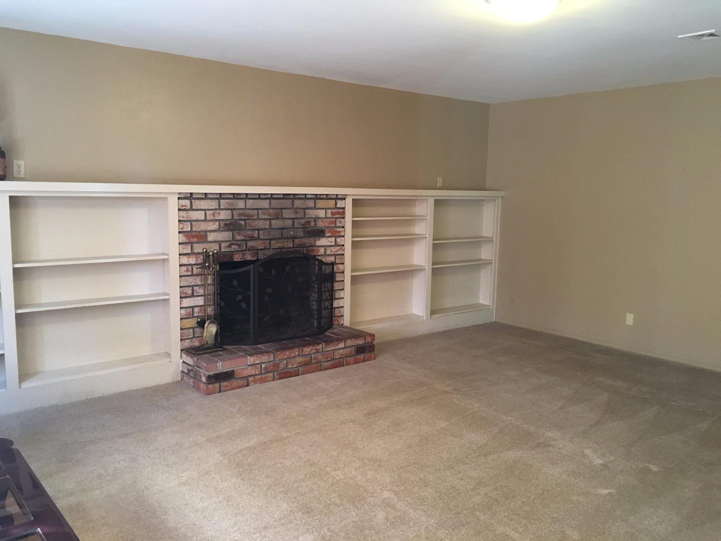 1991 Valley View Road Hollister, CA 95023 - Photo 5 of 26 Gallery Image 5