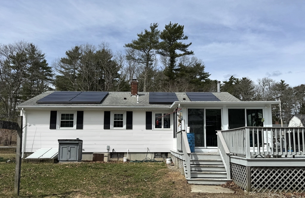 536 North Avenue Rochester, MA 02770 - Photo 2 of 34 Gallery Image 2