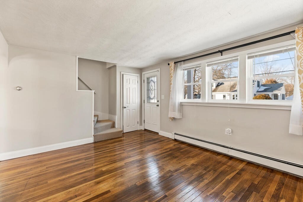 22 Community Road Billerica, MA 01821 - Photo 9 of 26