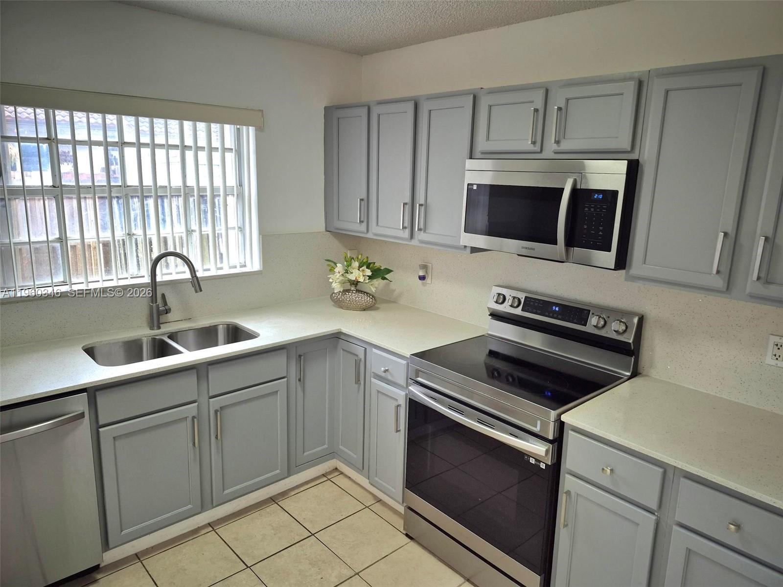 13449 Southwest 62nd Street, Unit 73 Miami, FL 33183 - Photo 9 of 22