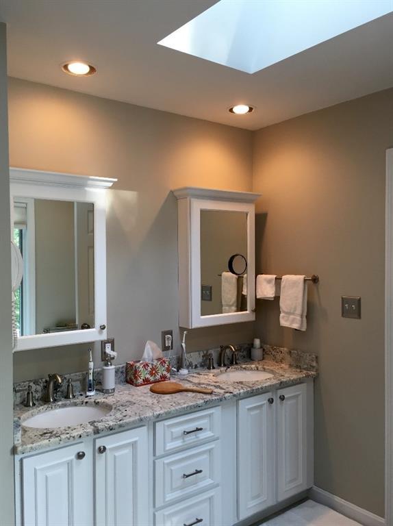49 West Chops Point Road Bath, ME 04530 - Photo 25 of 34 Double granite vanity in Master...