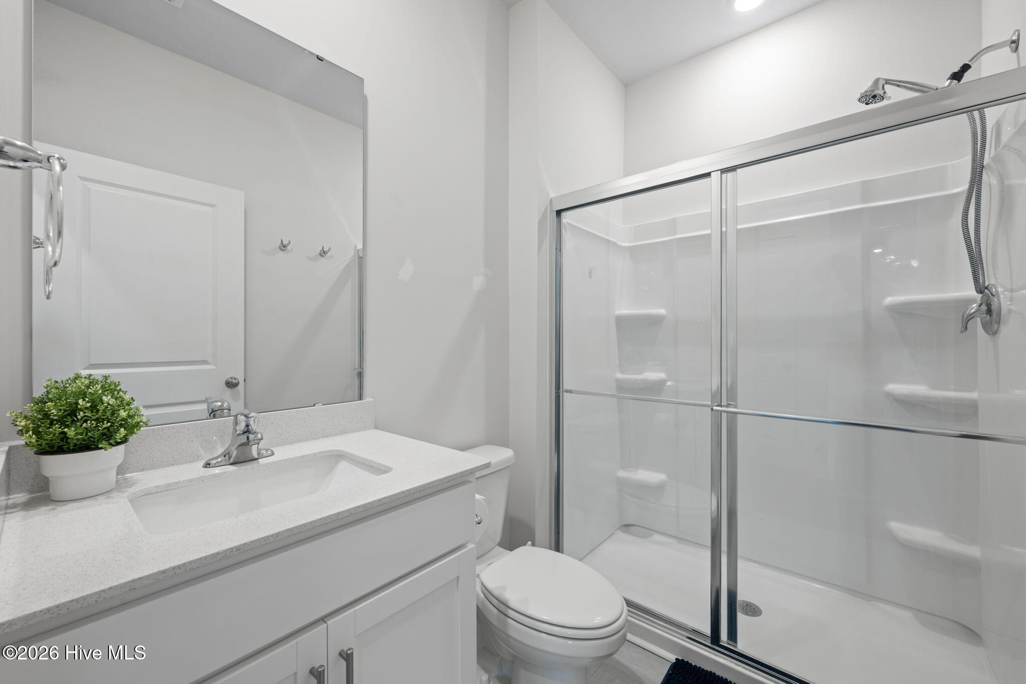 1027 Minnette Circle New Bern, NC 28562 - Photo 18 of 45 Downstair Bathroom