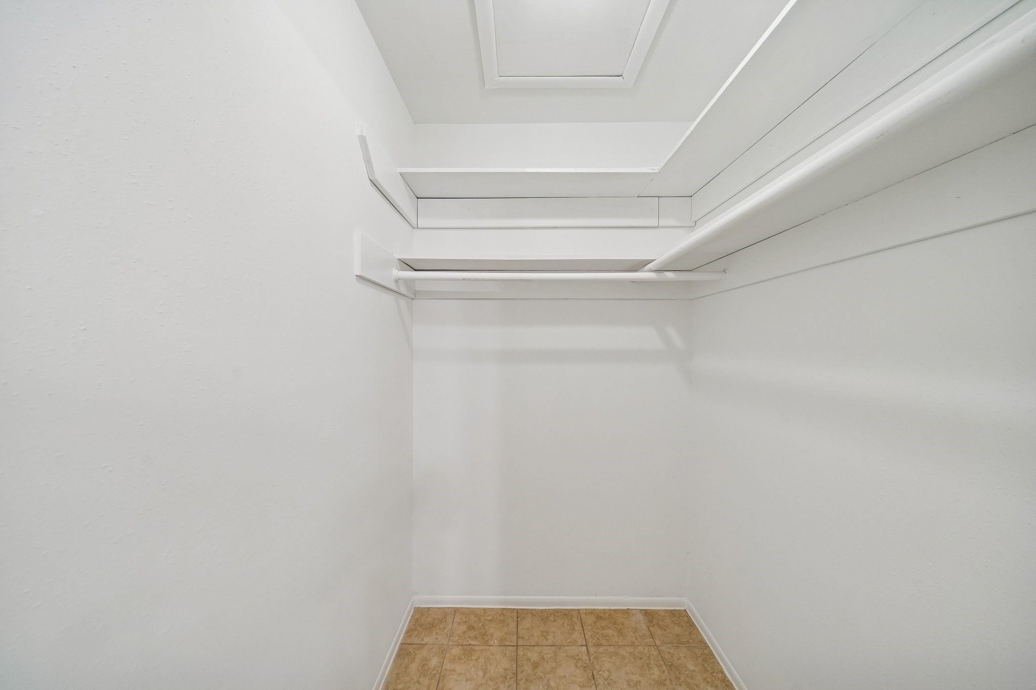 11618 Birch Run Lane Houston, TX 77067 - Photo 17 of 24