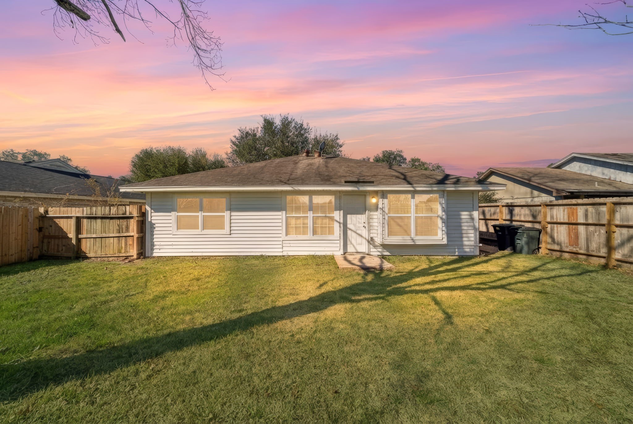 11618 Birch Run Lane Houston, TX 77067 - Photo 3 of 24