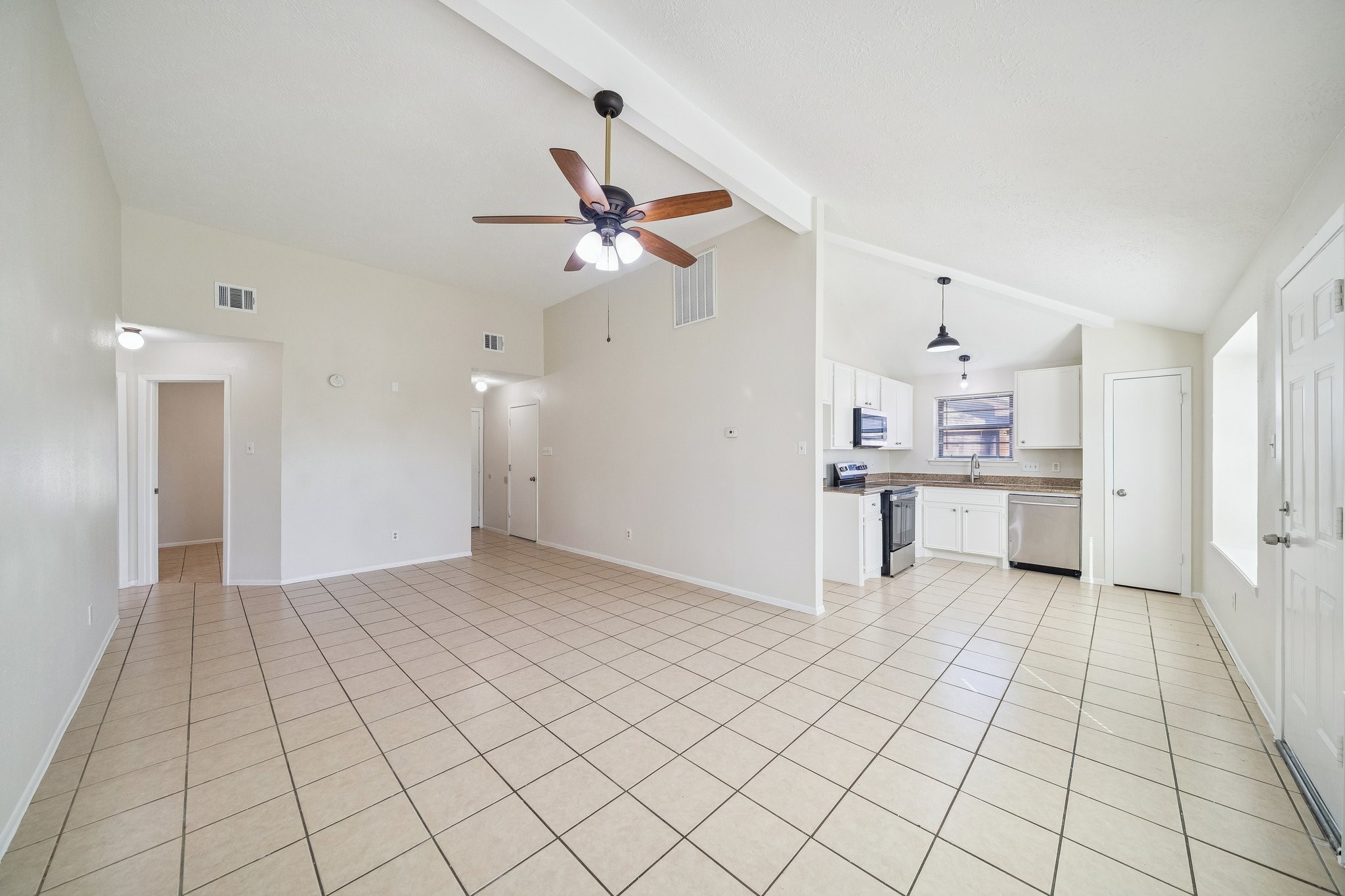 11618 Birch Run Lane Houston, TX 77067 - Photo 9 of 24