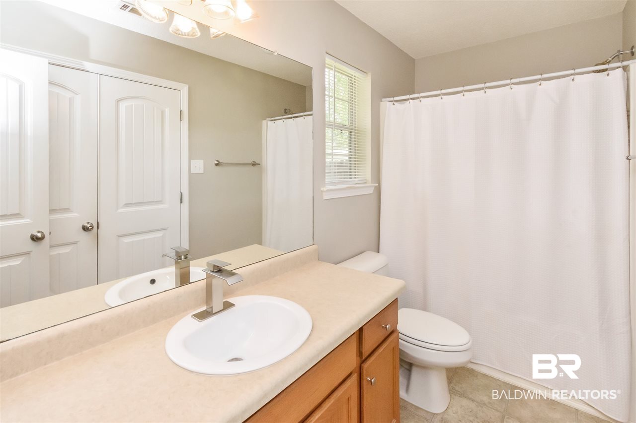 2232 Seasons Court Mobile, AL 36695 - Photo 20 of 34