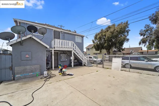 $1,223,888 | 203 Bissell Avenue, Richmond, CA 94801