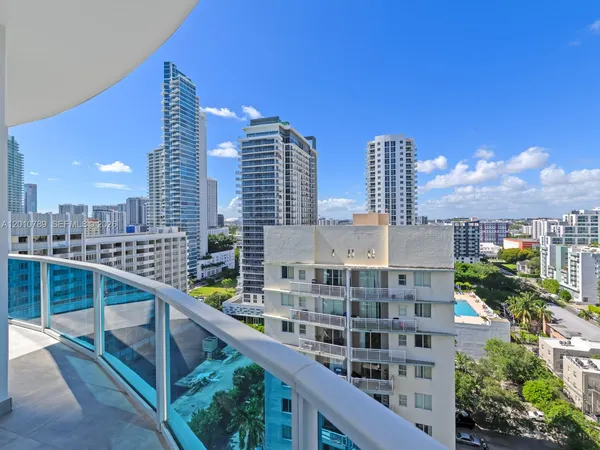 $5,950 | 725 Northeast 22nd Street, Unit 16A, Miami, FL 33137