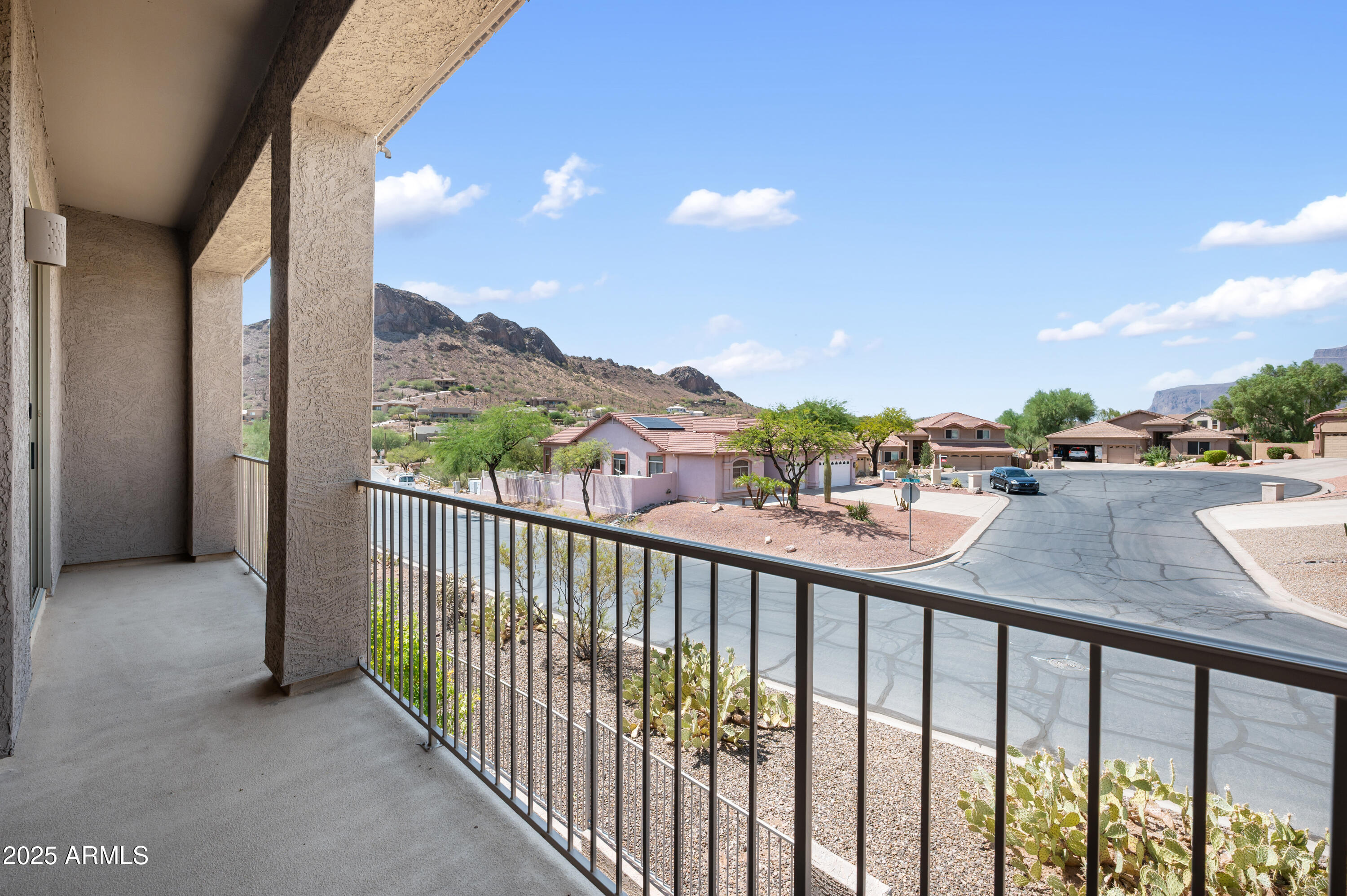 10172 East Dinosaur Ridge Road Gold Canyon, AZ 85118 - Photo 30 of 38 a view of a balcony with city view