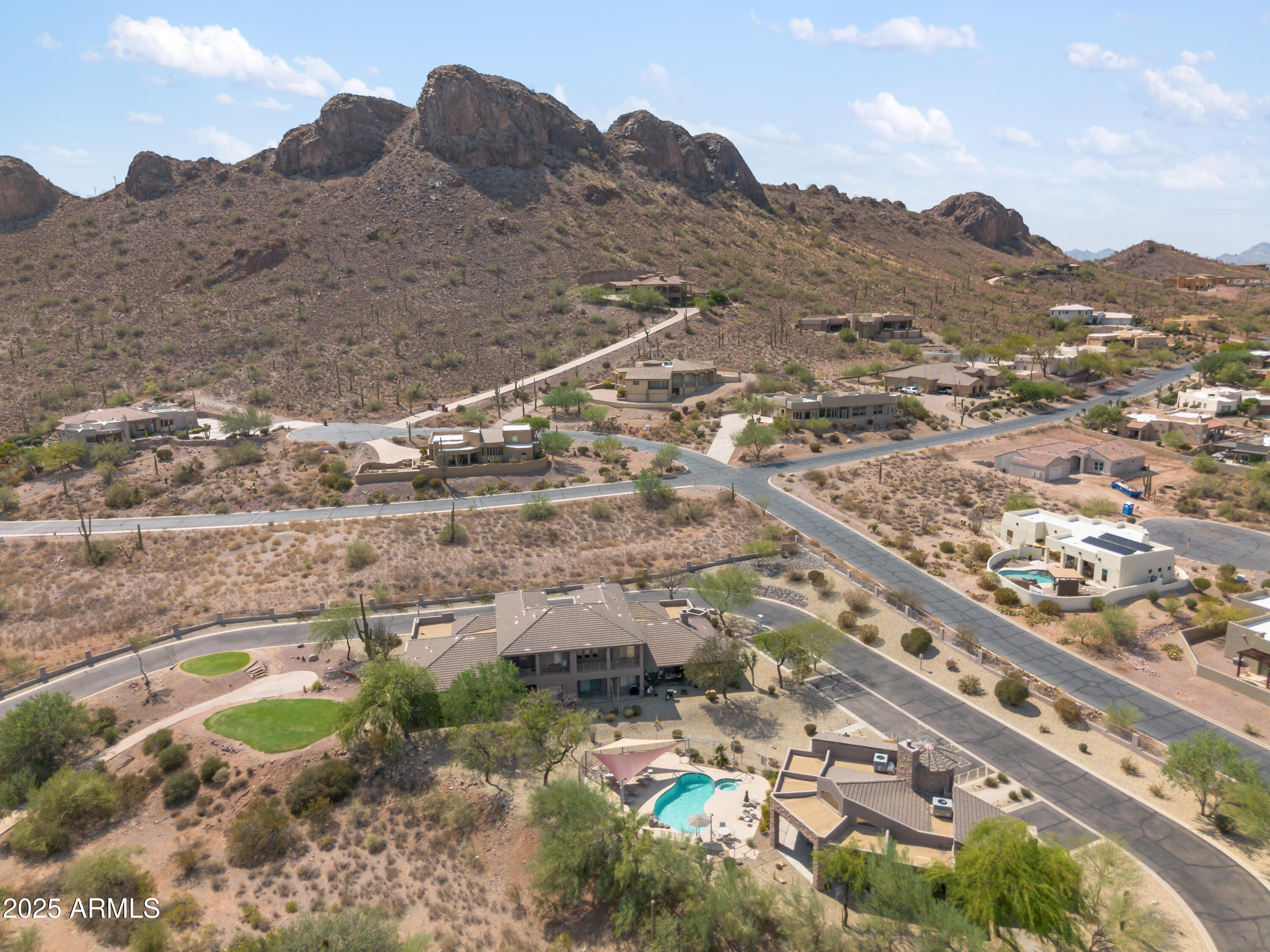 10172 East Dinosaur Ridge Road Gold Canyon, AZ 85118 - Photo 34 of 38 a view of a city