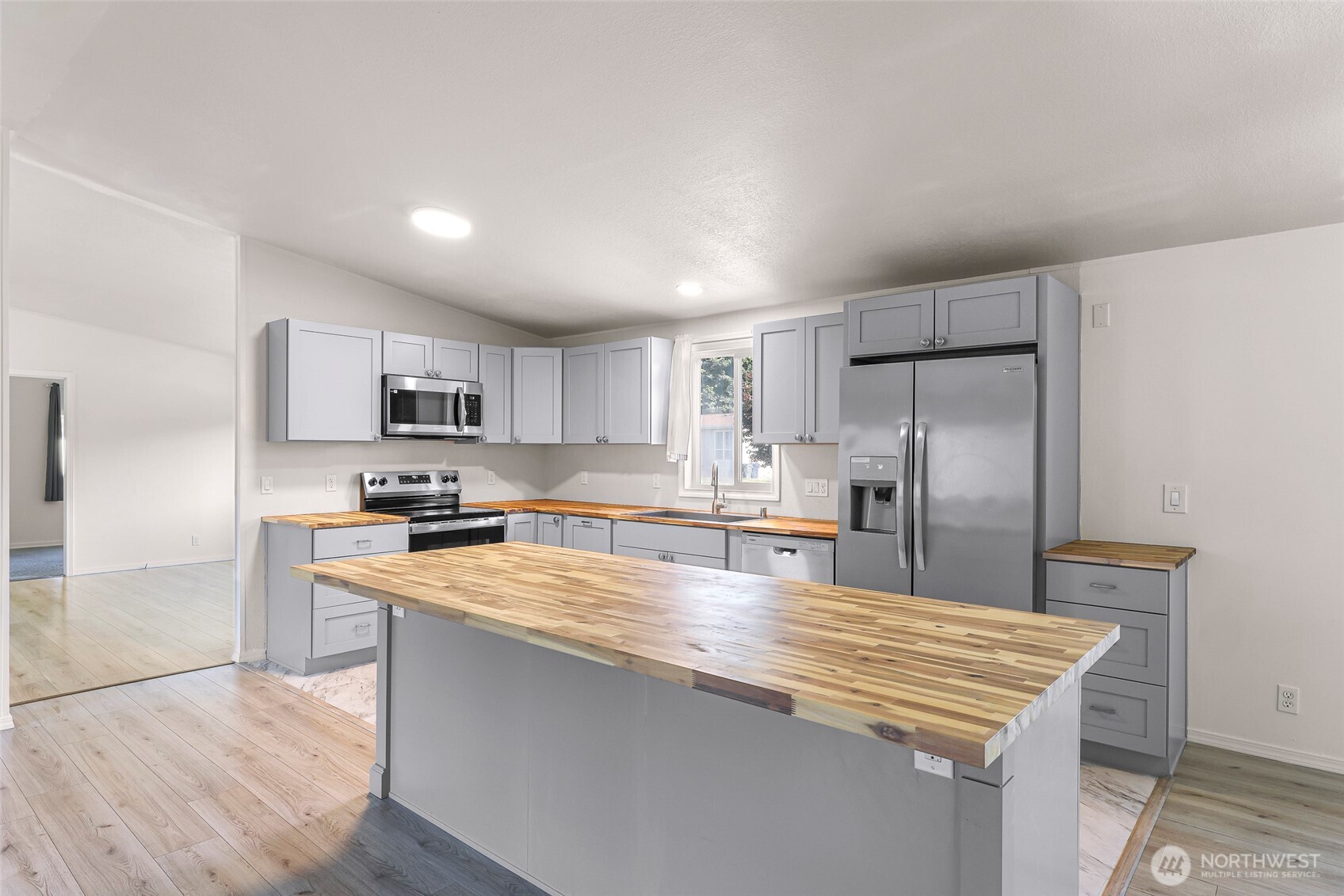 700 North Reed Street, Unit 101 Sedro-Woolley, WA 98284 - Photo 19 of 40 Gallery Image 19