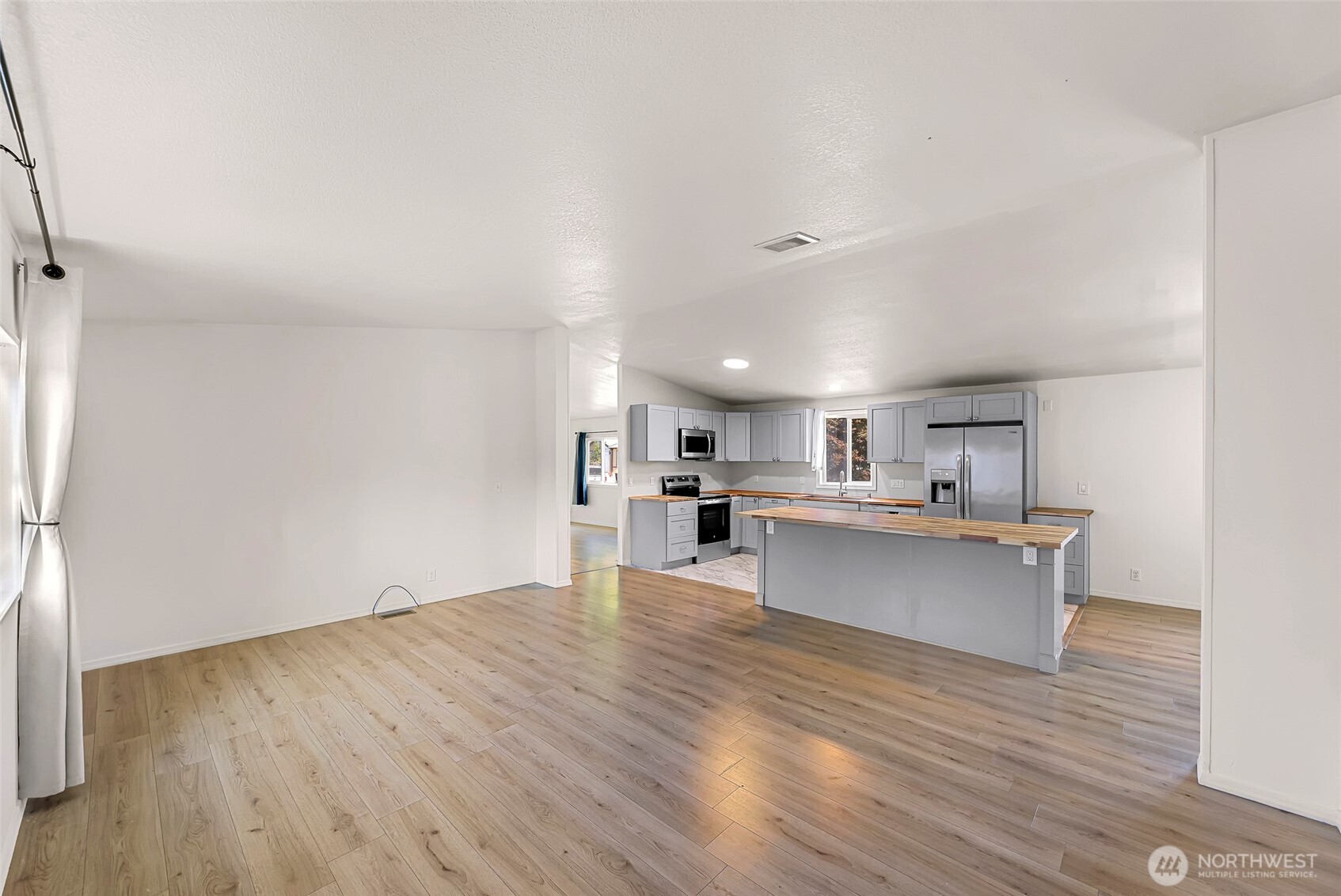 700 North Reed Street, Unit 101 Sedro-Woolley, WA 98284 - Photo 25 of 40 Gallery Image 25