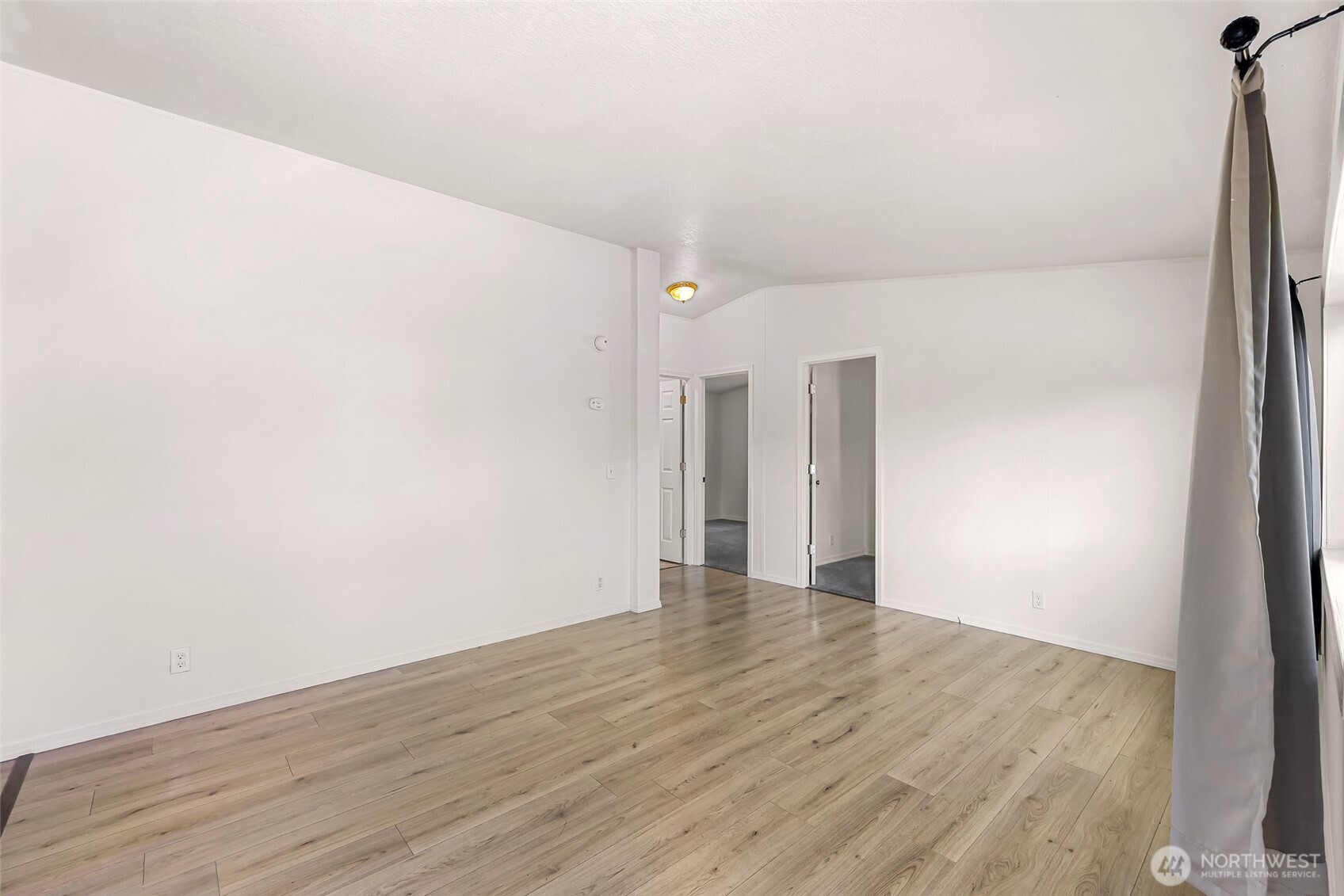 700 North Reed Street, Unit 101 Sedro-Woolley, WA 98284 - Photo 4 of 40 Gallery Image 4