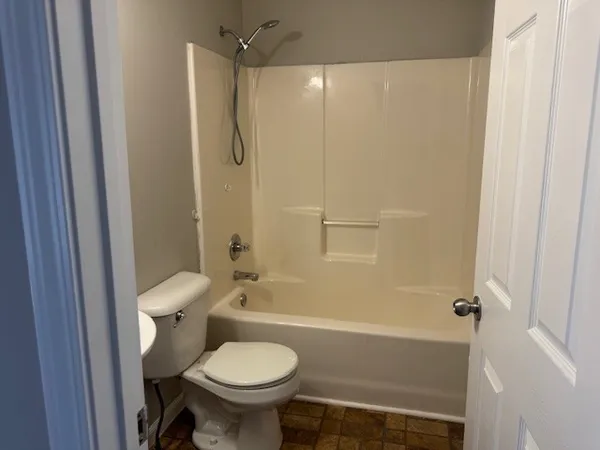 $374,900 | 251 7 Mile Ferry Road, Cunningham, TN 37052