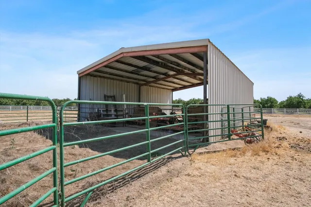 $1,575,000 | 18413 Sycamore Avenue, Patterson, CA 95363