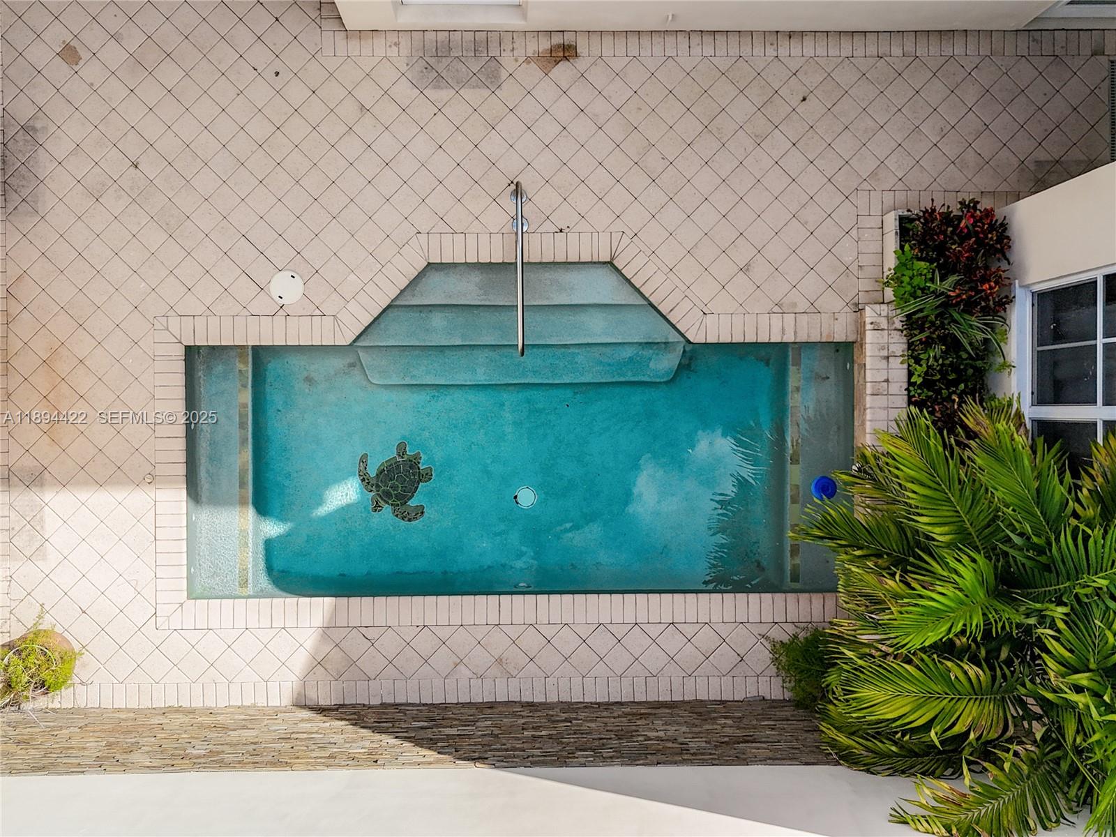 17330 Bermuda Village Drive Boca Raton, FL 33487 - Photo 7 of 40 Pool/Courtyard