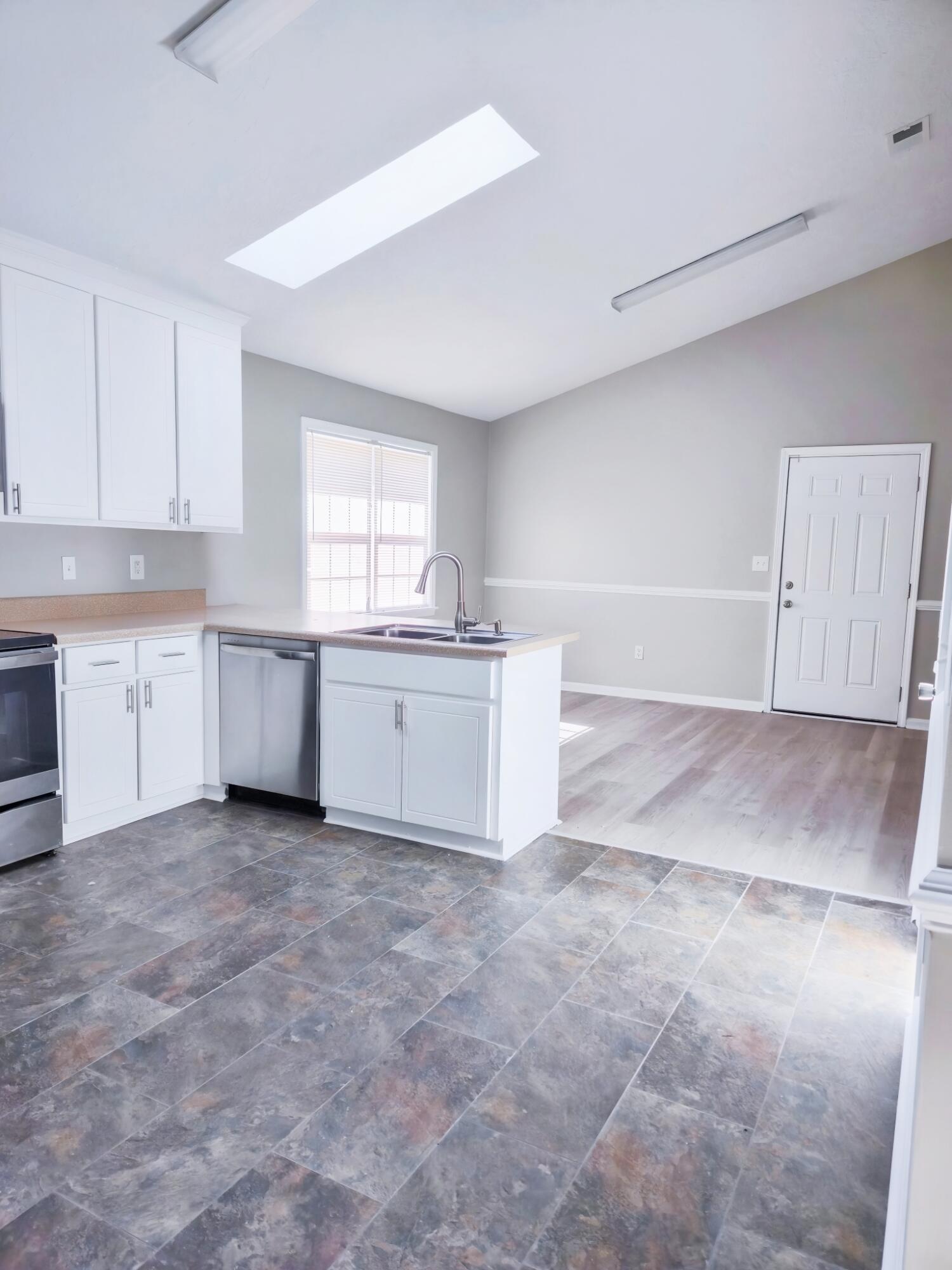 2348 Fieldcrest Road Augusta, GA 30906 - Photo 12 of 28 Picsart_25-10-21_13-48-16-880