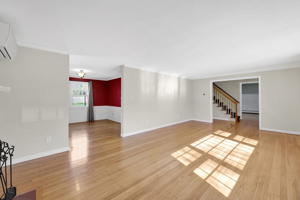 186 Viscount Road Longmeadow, MA 01106 - Photo 15 of 40 Gallery Image 15