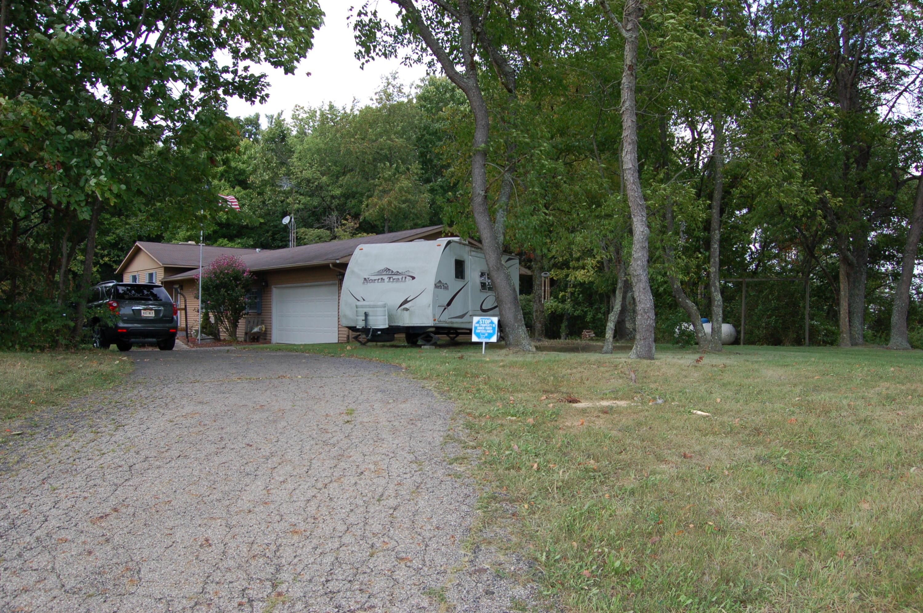 9499 Blue Jay Road Newark, OH 43056 - Photo 3 of 22 Gallery Image 3
