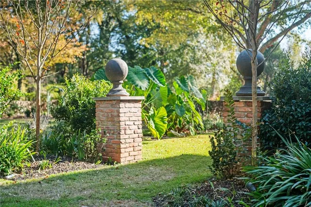 $2,375,000 | 766 East Avenue, Madison, GA 30650