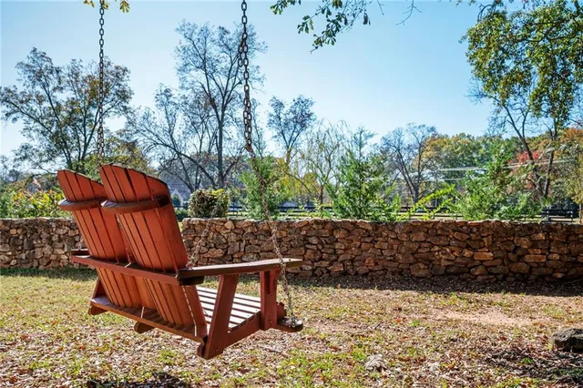 $2,375,000 | 766 East Avenue, Madison, GA 30650