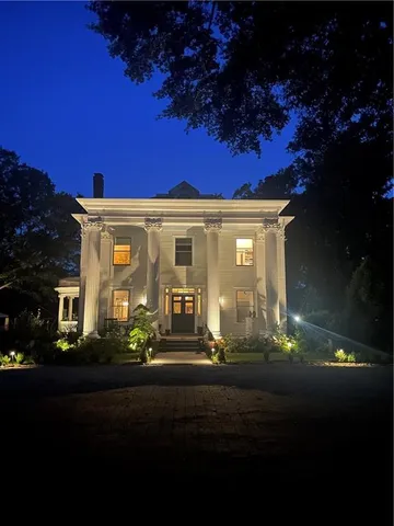 $2,375,000 | 766 East Avenue, Madison, GA 30650