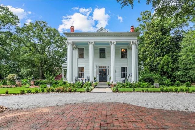 $2,375,000 | 766 East Avenue, Madison, GA 30650