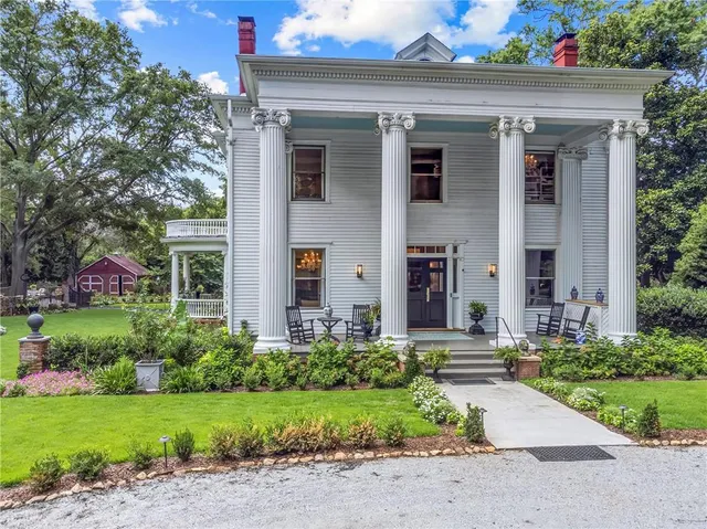 $2,375,000 | 766 East Avenue, Madison, GA 30650