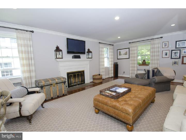 518 Monroe Road Merion Station, PA 19066 - Photo 3 of 24 Living Room