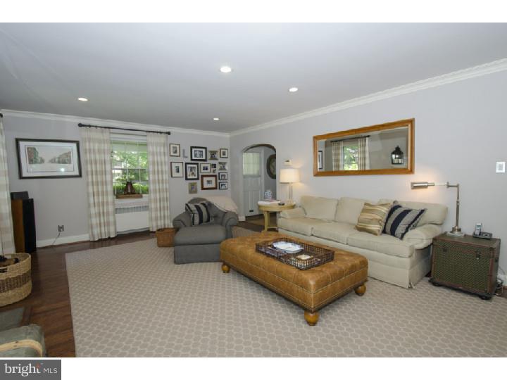 518 Monroe Road Merion Station, PA 19066 - Photo 4 of 24 Living Room