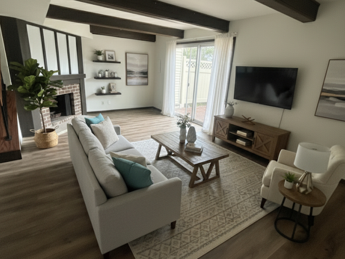 1513 Elder Drive Aurora, IL 60506 - Photo 21 of 26 a living room with furniture and a flat screen tv