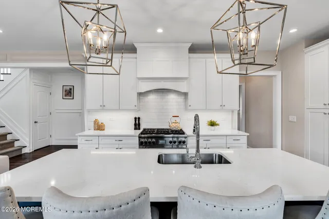 $2,199,999 | 12 Balmer Court, Oceanport, NJ 07757