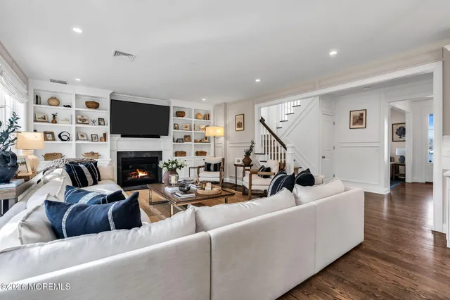 $2,199,999 | 12 Balmer Court, Oceanport, NJ 07757