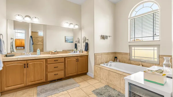 $929,900 | 1315 L L 7/10 Road, Loma, CO 81524