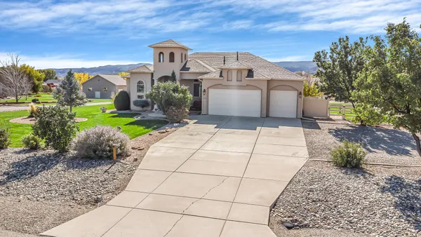 $929,900 | 1315 L L 7/10 Road, Loma, CO 81524