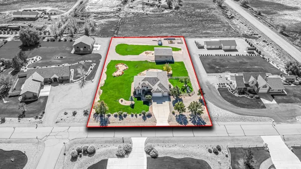 $929,900 | 1315 L L 7/10 Road, Loma, CO 81524