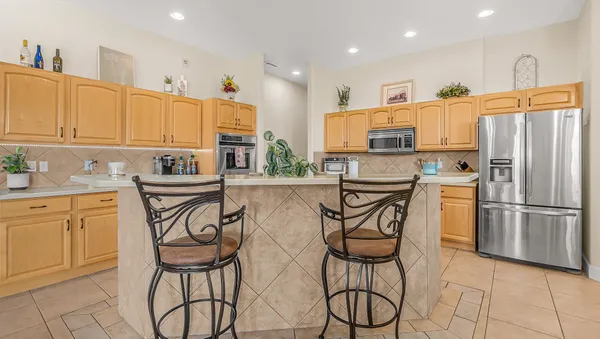 $929,900 | 1315 L L 7/10 Road, Loma, CO 81524