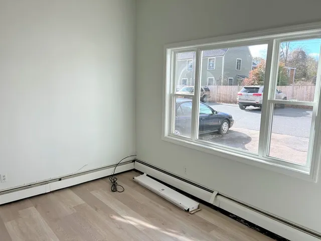 $1,600 | 9 Summer Street, Unit B, Rowley, MA 01969