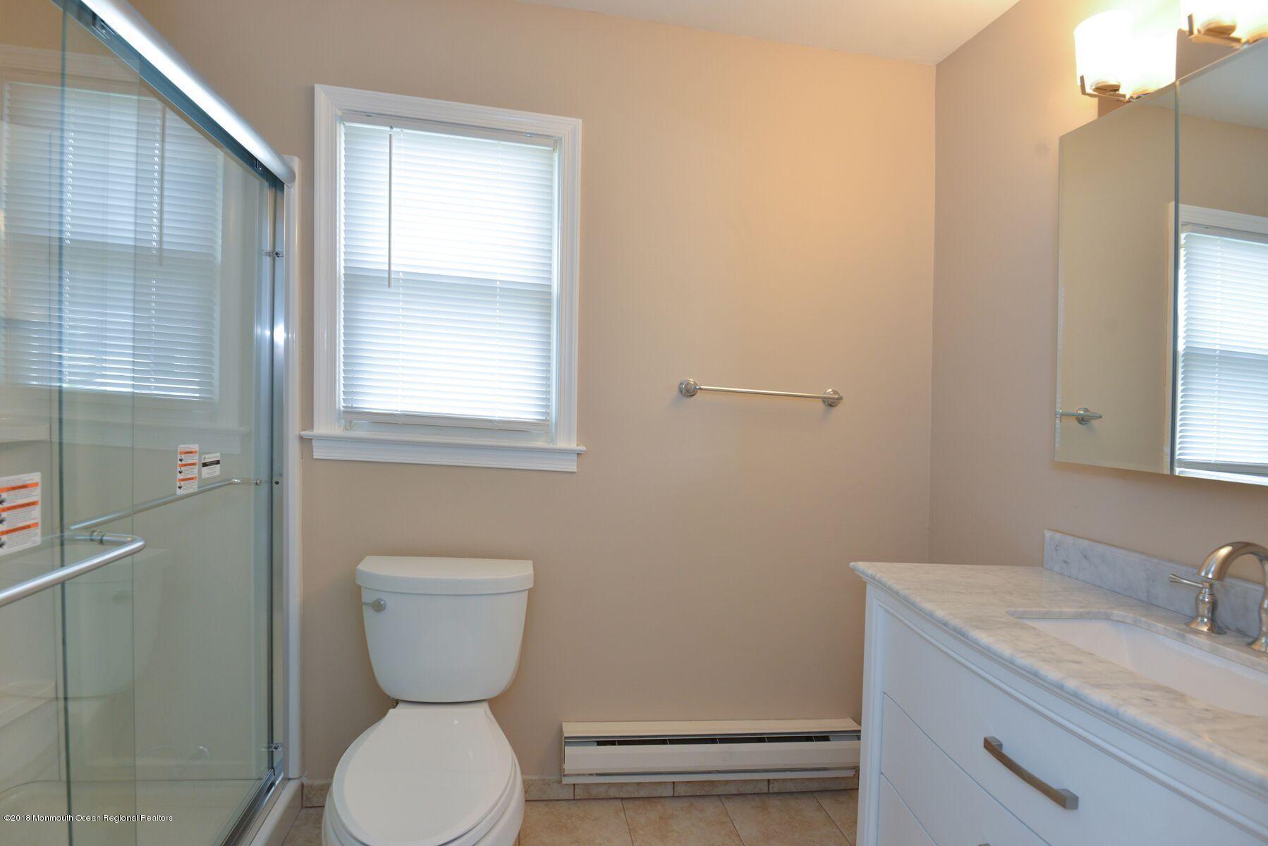 50 Watkins Road Brick, NJ 08724 - Photo 15 of 34 50bath1