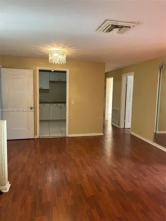 $2,700 | 538 West 1st Street, Riviera Beach, FL 33404