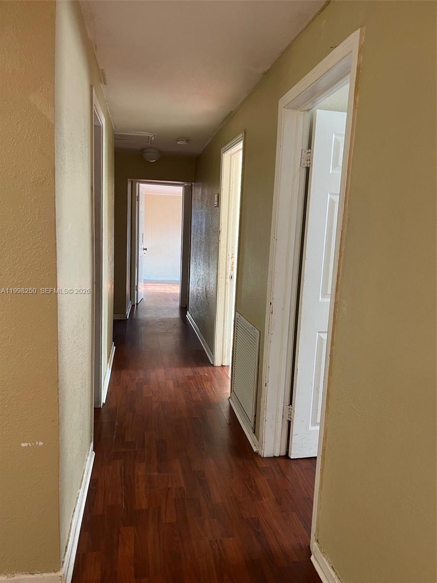 538 West 1st Street Riviera Beach, FL 33404 - Photo 9 of 14