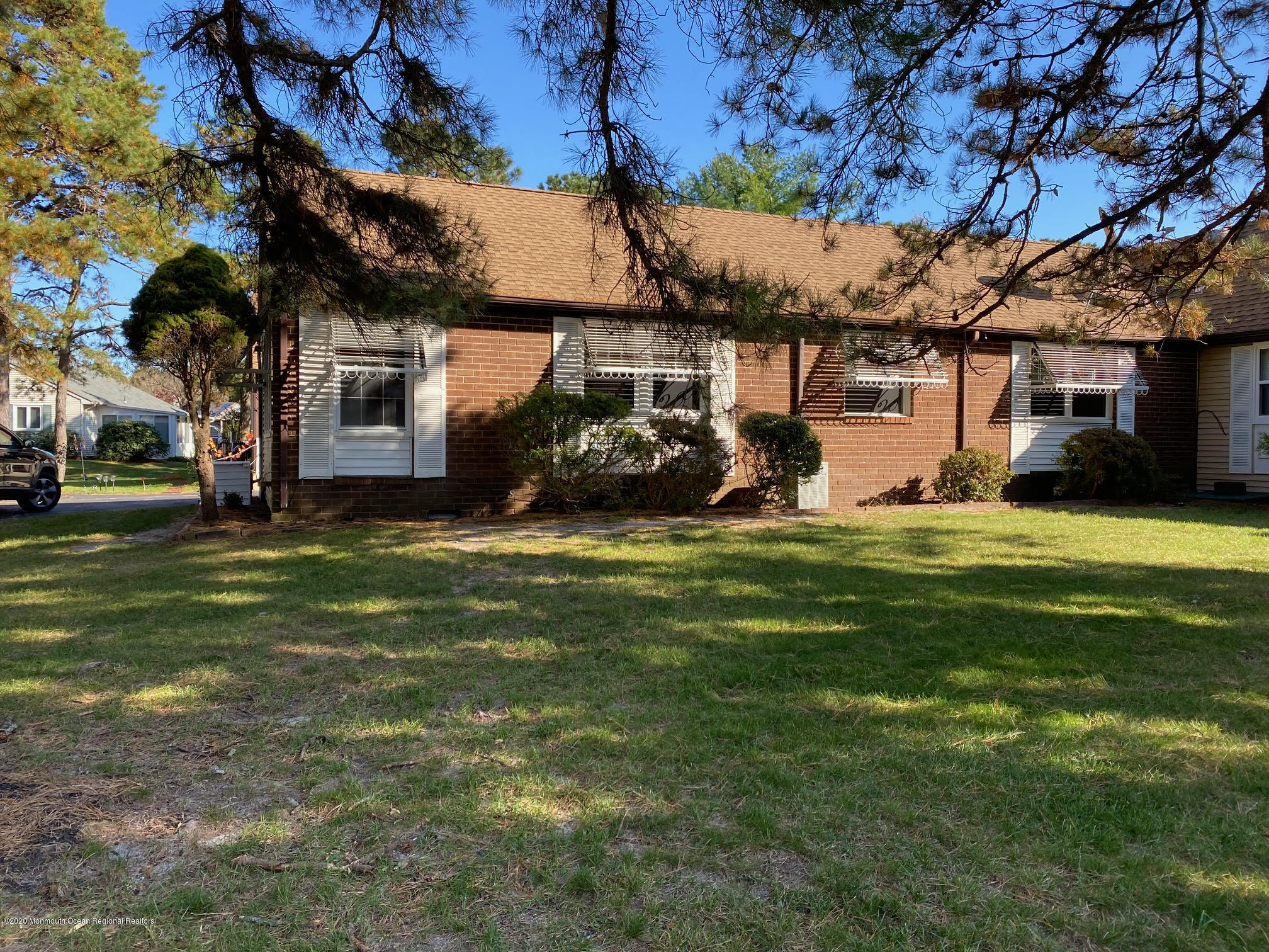25 A Stonybrook Road Whiting, NJ 08759 - Photo 3 of 13 a view of a house with a yard