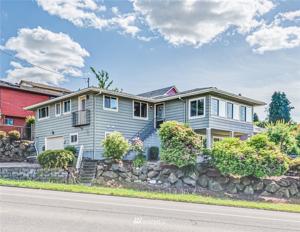 10109 Renton Avenue South Seattle, WA 98178 - Photo 1 of 33 Gallery Image 1