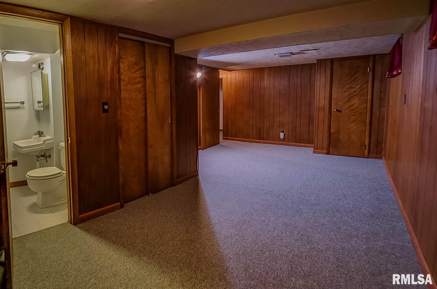 2036 North 20th Street Springfield, IL 62702 - Photo 20 of 37
