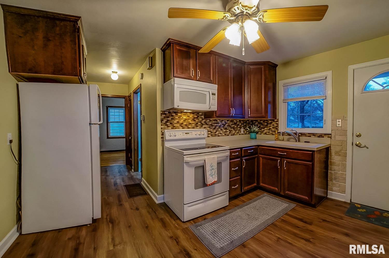 2036 North 20th Street Springfield, IL 62702 - Photo 8 of 37