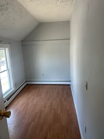 $1,500 | 99 Walnut Street, Manchester, NH 03104