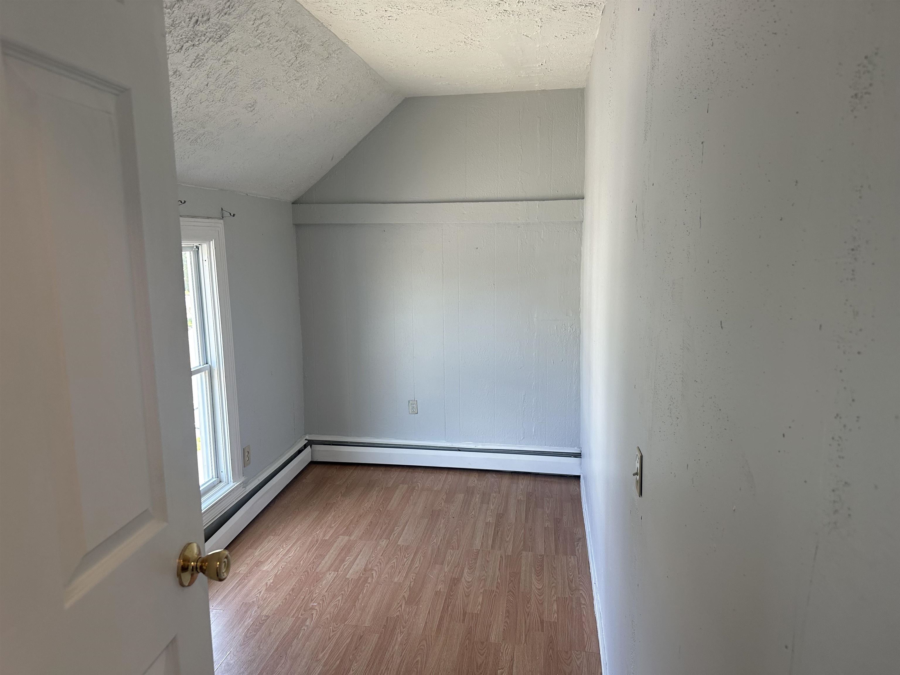 99 Walnut Street Manchester, NH 03104 - Photo 5 of 5